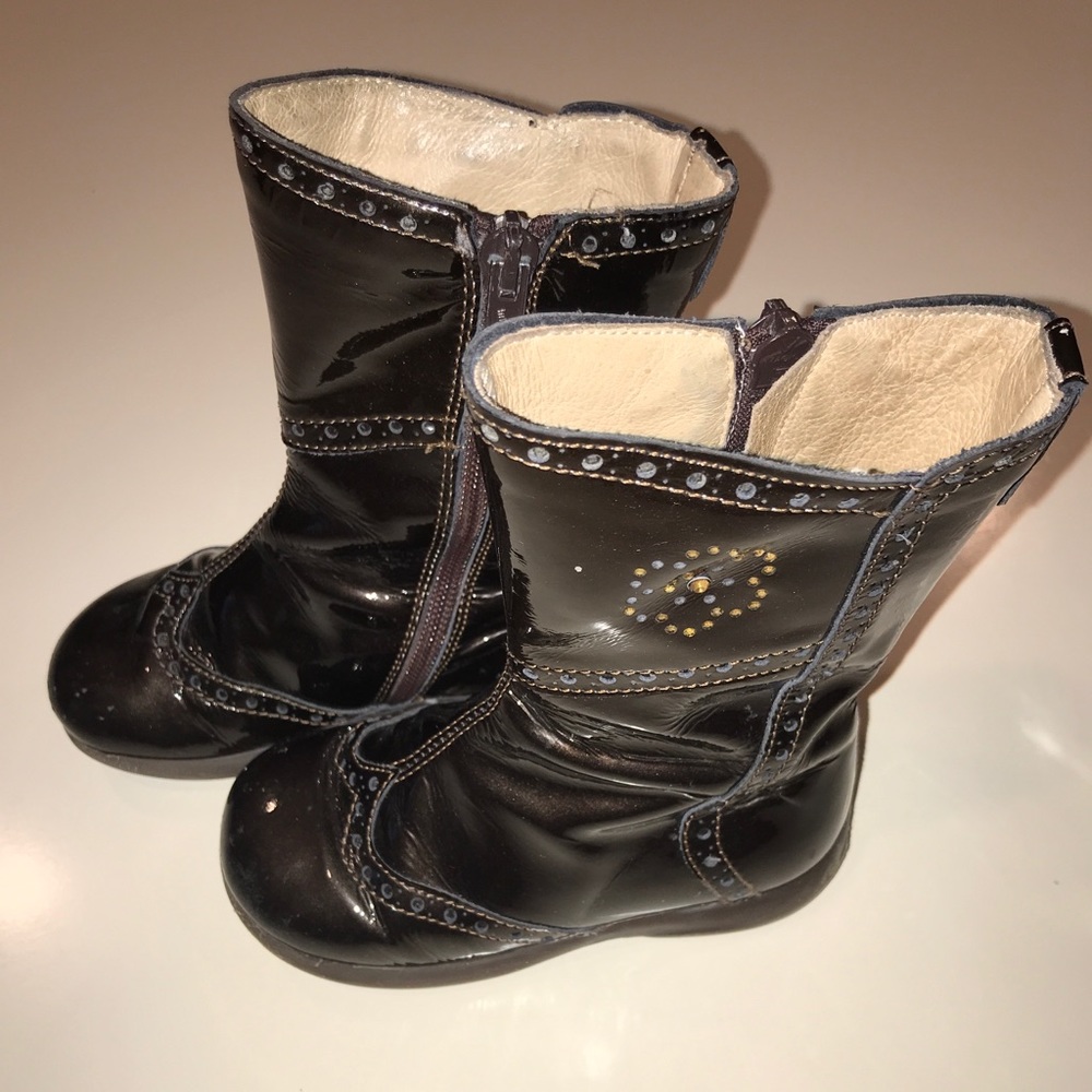 Little girl brown patent boots size 23 /7
